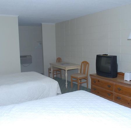Admiral Motor Inn Мертл-Біч Екстер'єр фото
