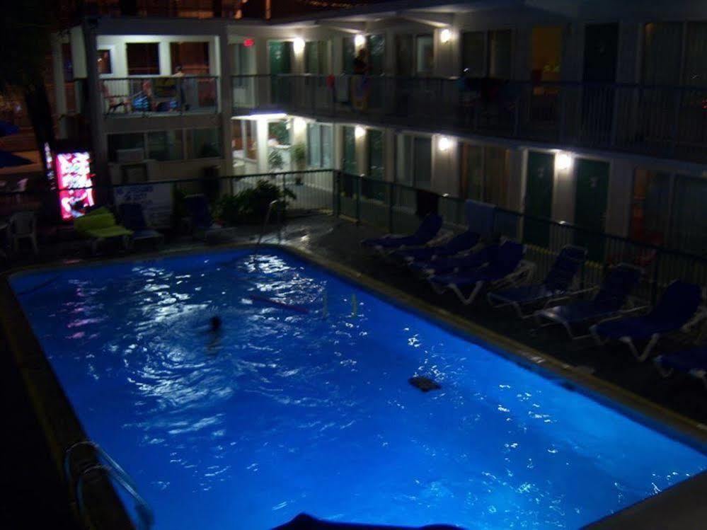 Admiral Motor Inn Мертл-Біч Екстер'єр фото